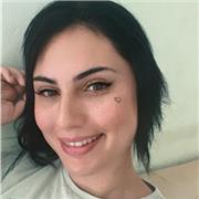 Professora experiente em biologia e afins